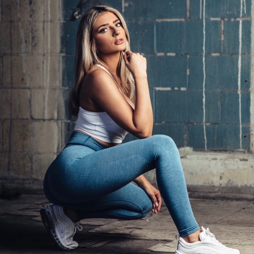 Alphalete Aero Leggings in Storm Blue